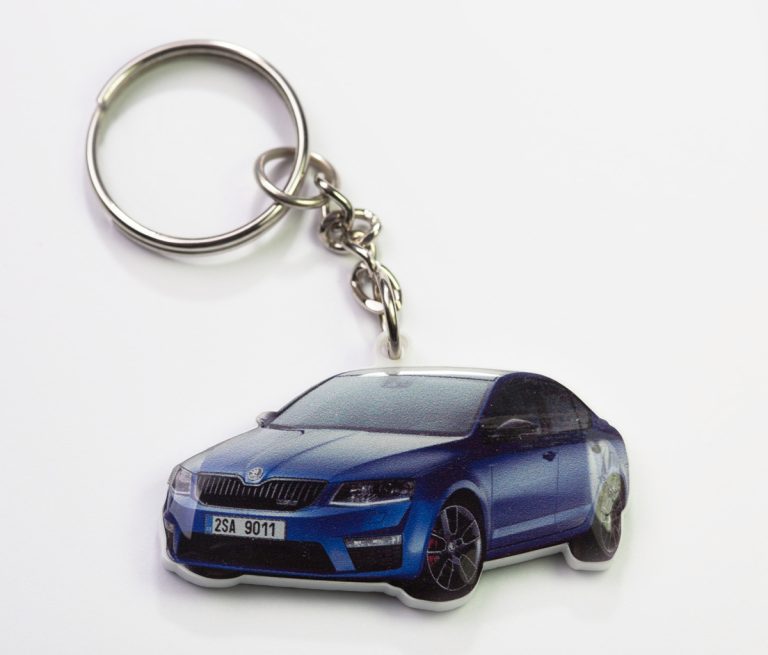 PLASTIC-Keychain-016